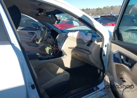 2015 Nissan Altima 2.5 S from USA, damaged, VIN 1N4AL3AP5FN904050